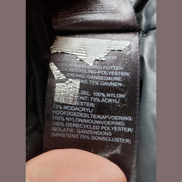 The North Face Men's Hyvent Winter Parka - Picture 15 of 15